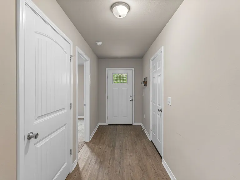 3210 Electra Dr — Photo 4