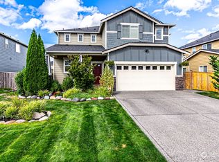 215 Gipple St NE, Orting, WA 98360