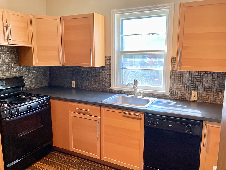 3510 Aldrich Ave S — Photo 3