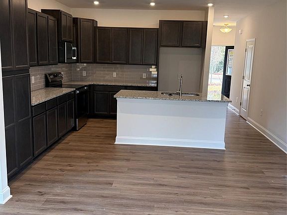 4th image of 2221 Gladwyne Pl