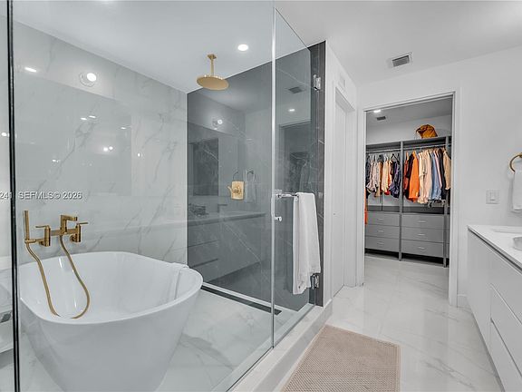 3rd image of 700 NE 24th #1405