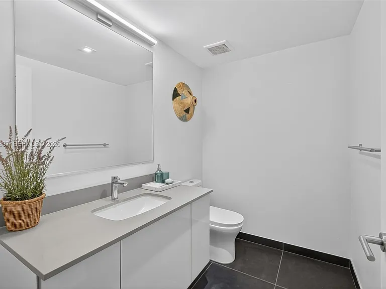 1600 NE 1st Ave #3515 — Photo 30