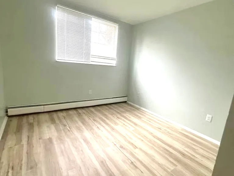2969 Four Towers Dr #2 — Photo 7