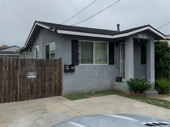 11977 Grevillea Ave #B, Hawthorne, CA 90250