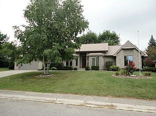 308 Ashbrook Dr, Bellefontaine, OH