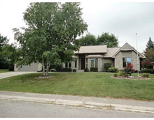308 Ashbrook Dr photo 1
