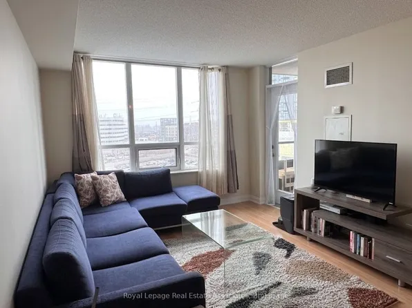 35 Viking Ln, Toronto, ON