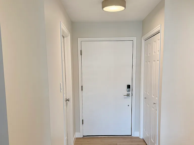 560 E South Temple S #902 — Photo 11