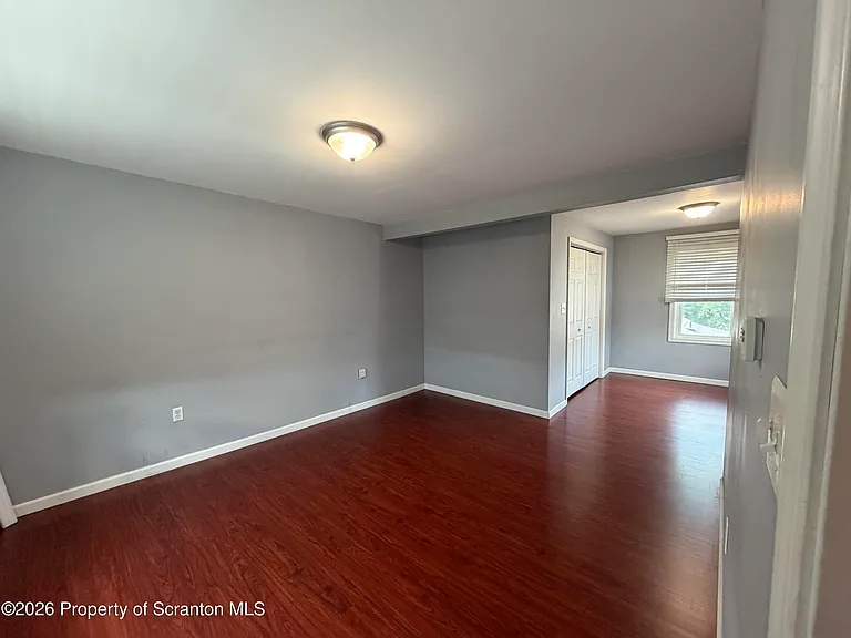 829-831 Albert St #831 — Photo 12