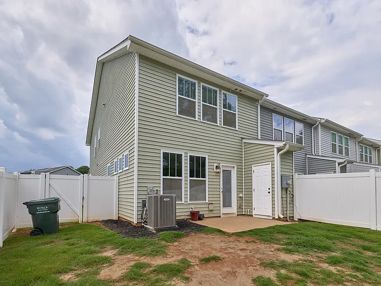 1069 Millison Pl — Photo 19