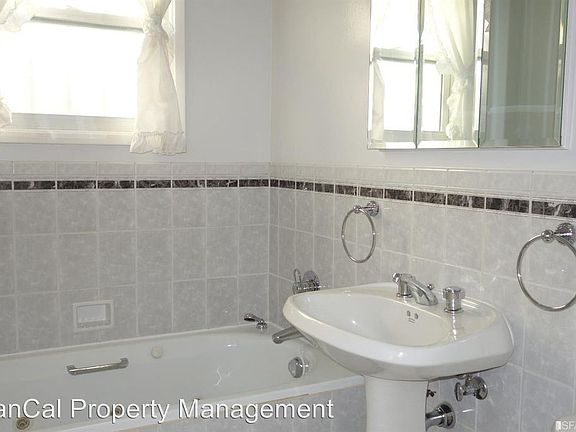 4th image of 21 Morningside Dr