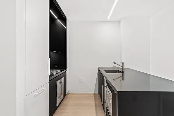 Rented by Douglas Elliman | media 27