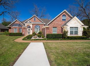 205 King Ct, Bullard, TX 75757