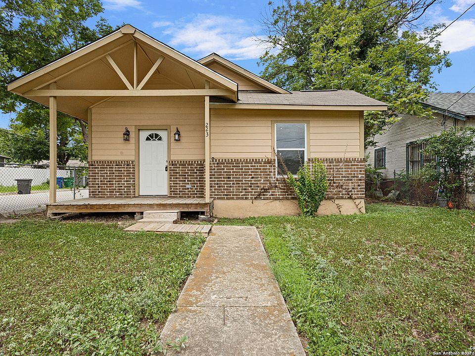 1st image of 223 Gladstone St