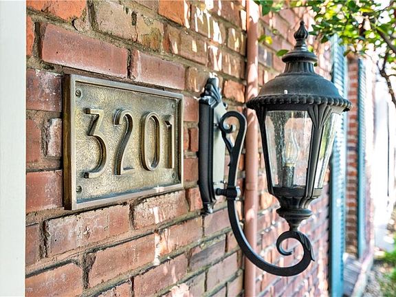 4th image of 3201 Saint Charles Ave APT 313