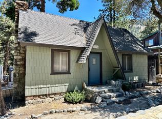 41136 Valley Of The Falls Dr, Forest Falls, CA 92339