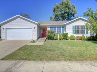 2206 E Delaware Ave, Urbana, IL 61802