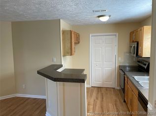 6792 Willowbrook Dr APT 6, Fayetteville, NC 28314