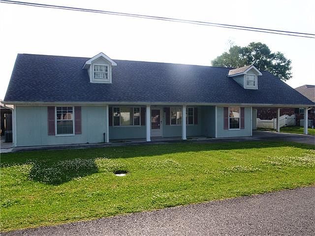 1st image of 142 NW 4th St