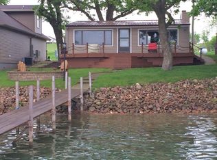 24114 Kelleys Beach Dr, Spirit Lake, IA 51360