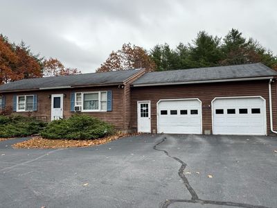 313 River Road, Topsham, ME, 04086