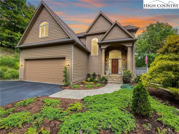 473 Sorrento Knolls, Blowing Rock, NC 28605