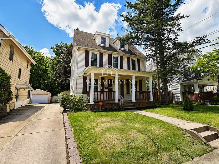 1500 Beardsley St — Photo 1