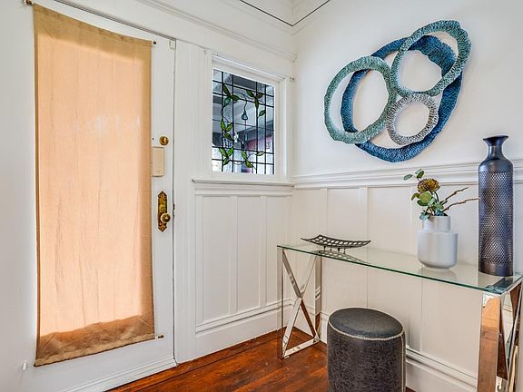 4th image of 4617 California St