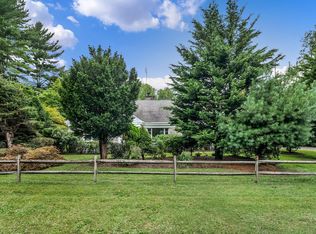 138 McLain St, Bedford Corners, NY 10549