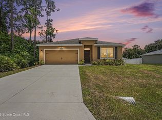 974 Sablon St SE, Palm Bay, FL 32909