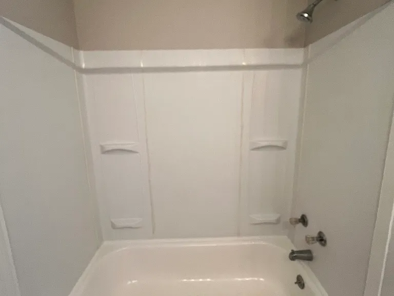 1912 Highland Ave — Photo 10