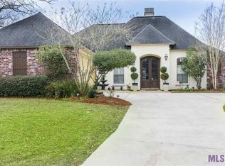 16483 Majestic Oak Dr, Prairieville, LA 70769