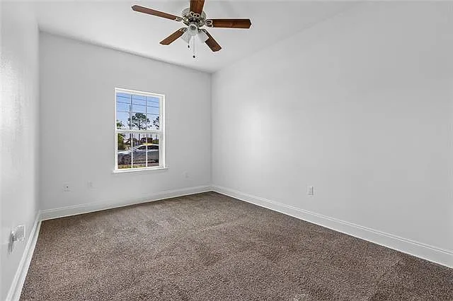 918 Paul Fredrick St — Photo 10