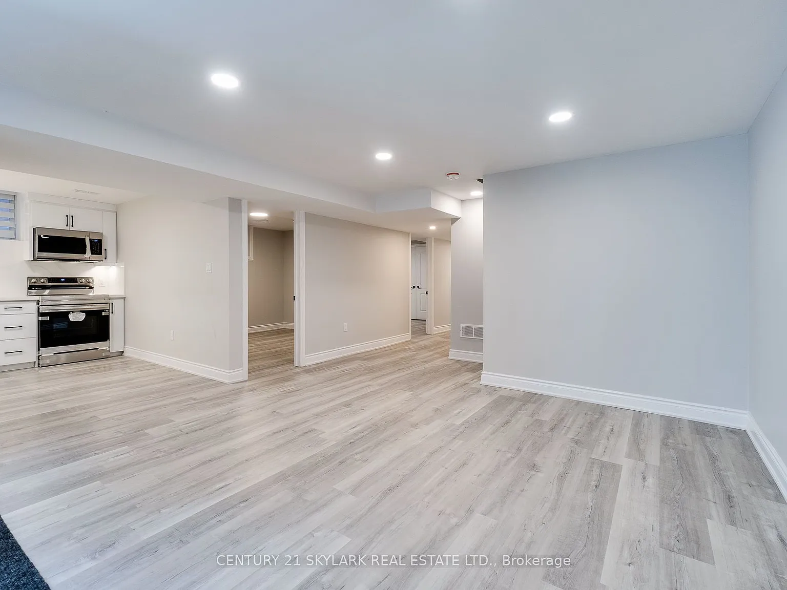 2 bed, $2,190 — Photo 4