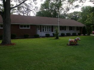 328 Bridle Ln S, Dayton, OH 45449