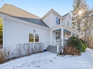 15 Lone Coyote Rdg, Fletcher, NC 28732