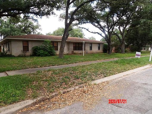4th image of 1303 Kingfisher Dr