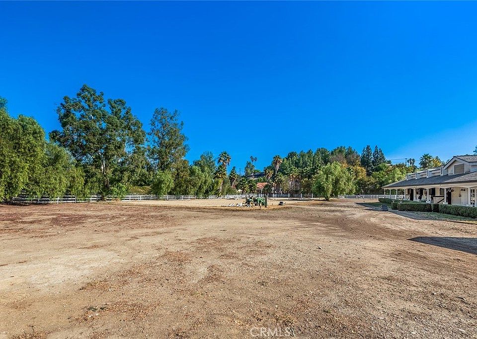5547 Paradise Valley Rd Calabasas CA Zillow