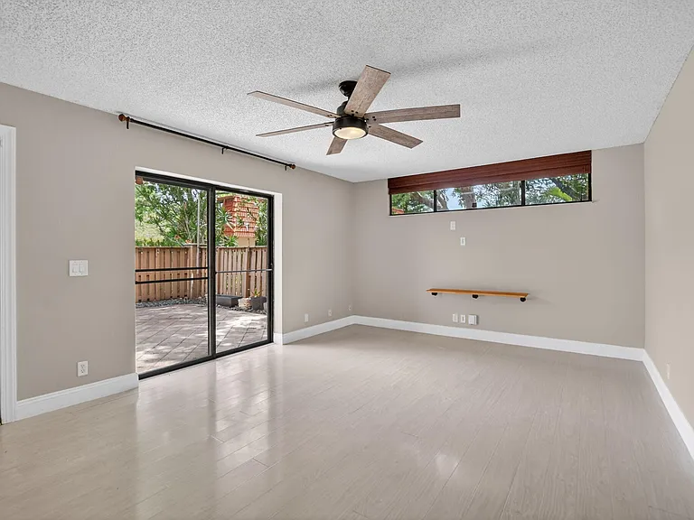 8099 Severn Dr #D — Photo 10