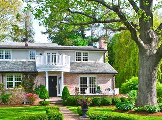 10 Park Dr N, Rye, NY 10580