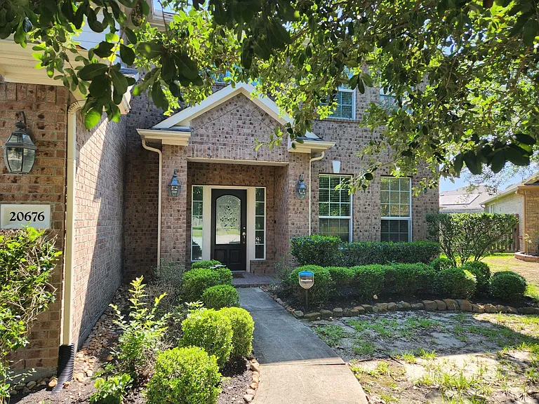 20676 Oakhurst Meadows Dr — Photo 4