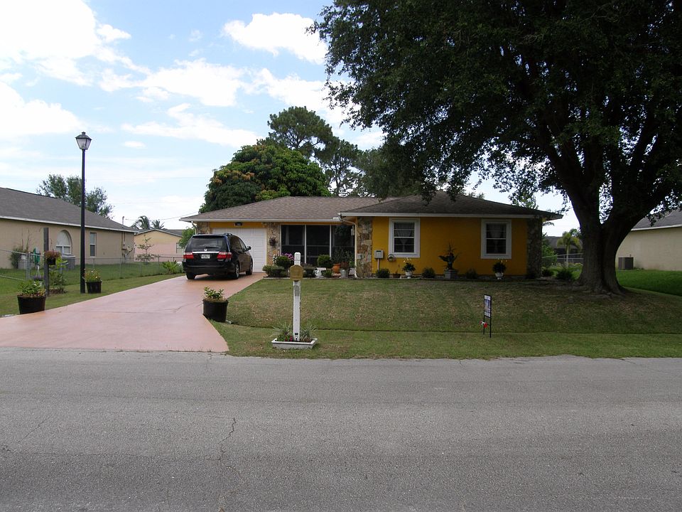 1st image of 767 SW Avens Street