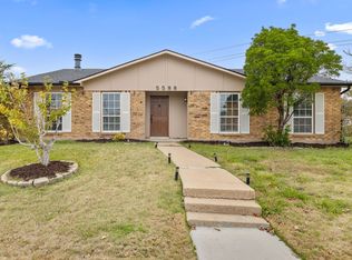 5588 Squires Dr, The Colony, TX 75056
