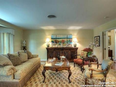 4th image of 117 Kinross Dr