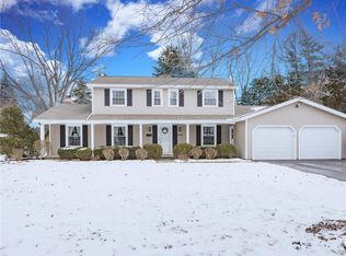 268 True Hickory Dr, Rochester, NY 14615