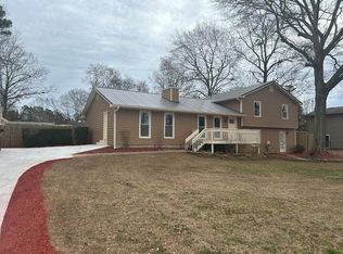 306 Timbermill Cir, Carrollton, GA 30116