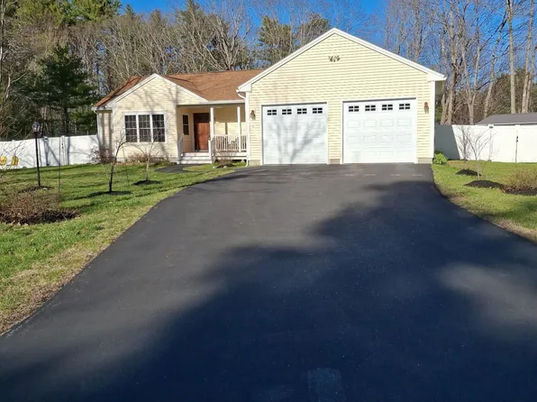 35 Deerfield Drive, Brunswick, ME 04011