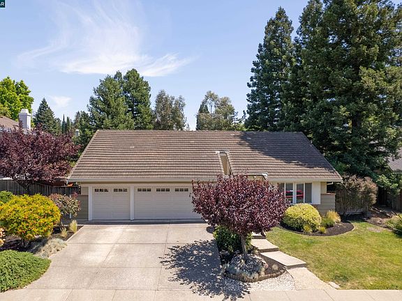 5th image of 87 Lone Pine Ct