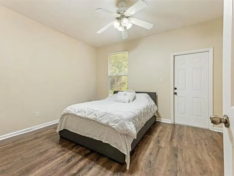 3400 Old Bainbridge Rd #108 — Photo 9