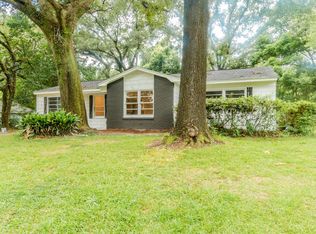 1601 Larkwood Dr, Mobile, AL 36618